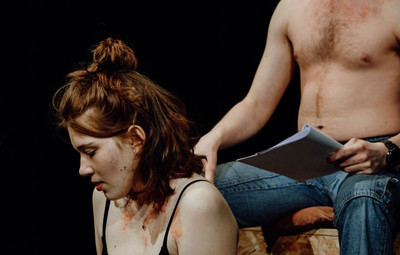 Utrinki z bralnih uprizoritev 10-minutnih besedil študentov AGRFT <em>Foto: Maša Pirc</em>