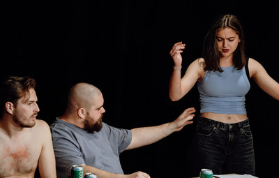 Utrinki z bralnih uprizoritev 10-minutnih besedil študentov AGRFT <em>Foto: Maša Pirc</em>