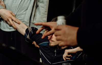 Utrinki z bralnih uprizoritev 10-minutnih besedil študentov AGRFT <em>Foto: Maša Pirc</em>