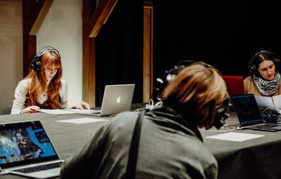 Utrinki z intermedijske raziskave Od koncepta do uprizoritvenega besedila <em>Foto: Maša Pirc</em>