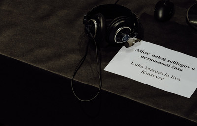 Utrinki z intermedijske raziskave Od koncepta do uprizoritvenega besedila <em>Foto: Maša Pirc</em>